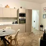 Ww - Politecnico By Happyhostorino Apartment